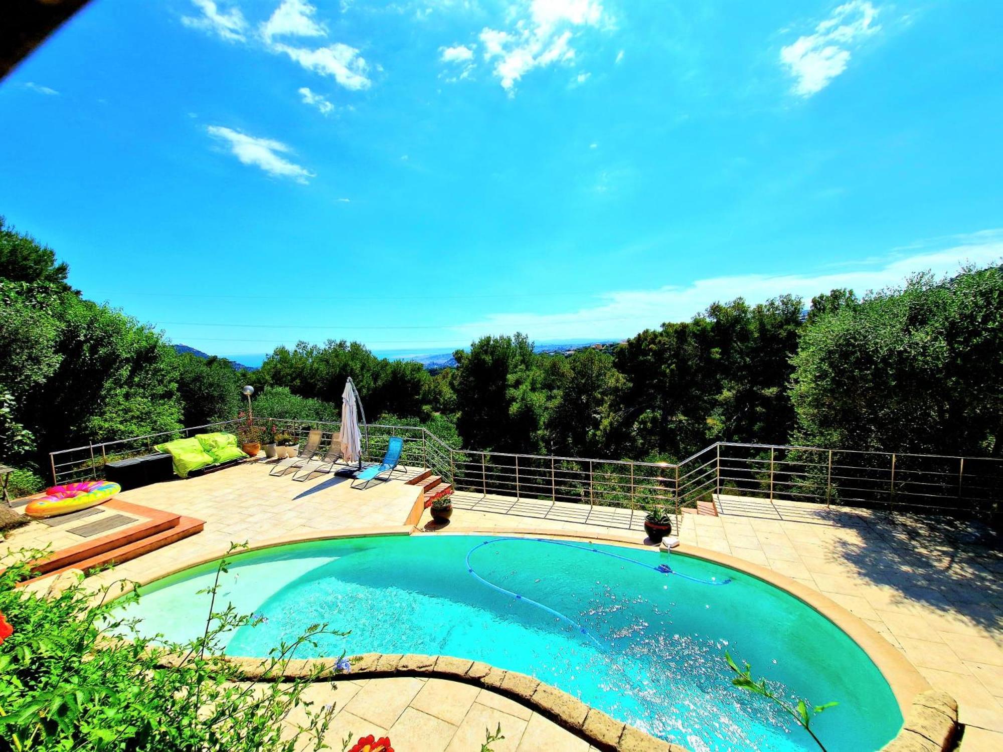 Maison Provencale Sur Collines De Avec Piscine Et Vue Cantaron